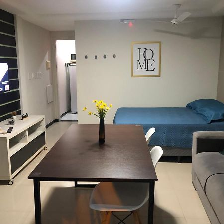 Flat Aju - Um Jeitinho Especial De Se Hospedar Em Aracaju. Uma Verdadeira Suite Master Todo Mobiliado No Capricho So Para Voce. Exterior foto